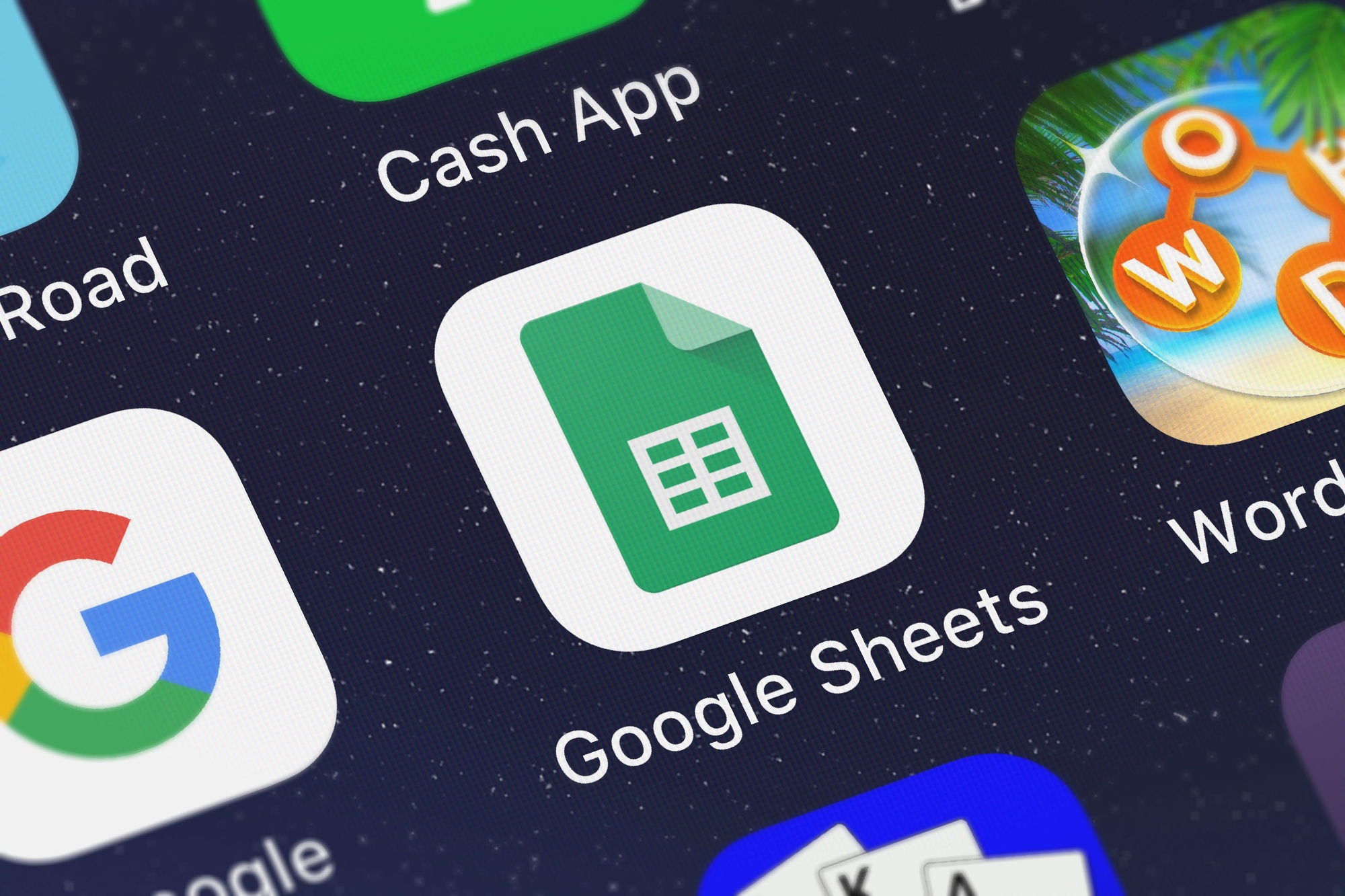 image-of-google-sheets-icon-on-screen
